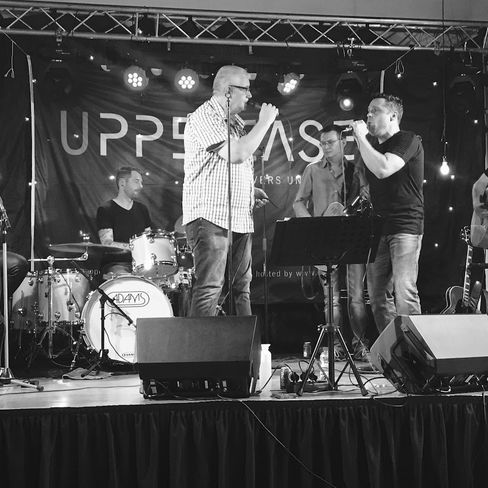 Zaterdag 14 Oktober 2017 - UpperCase Coverband Live On Stage